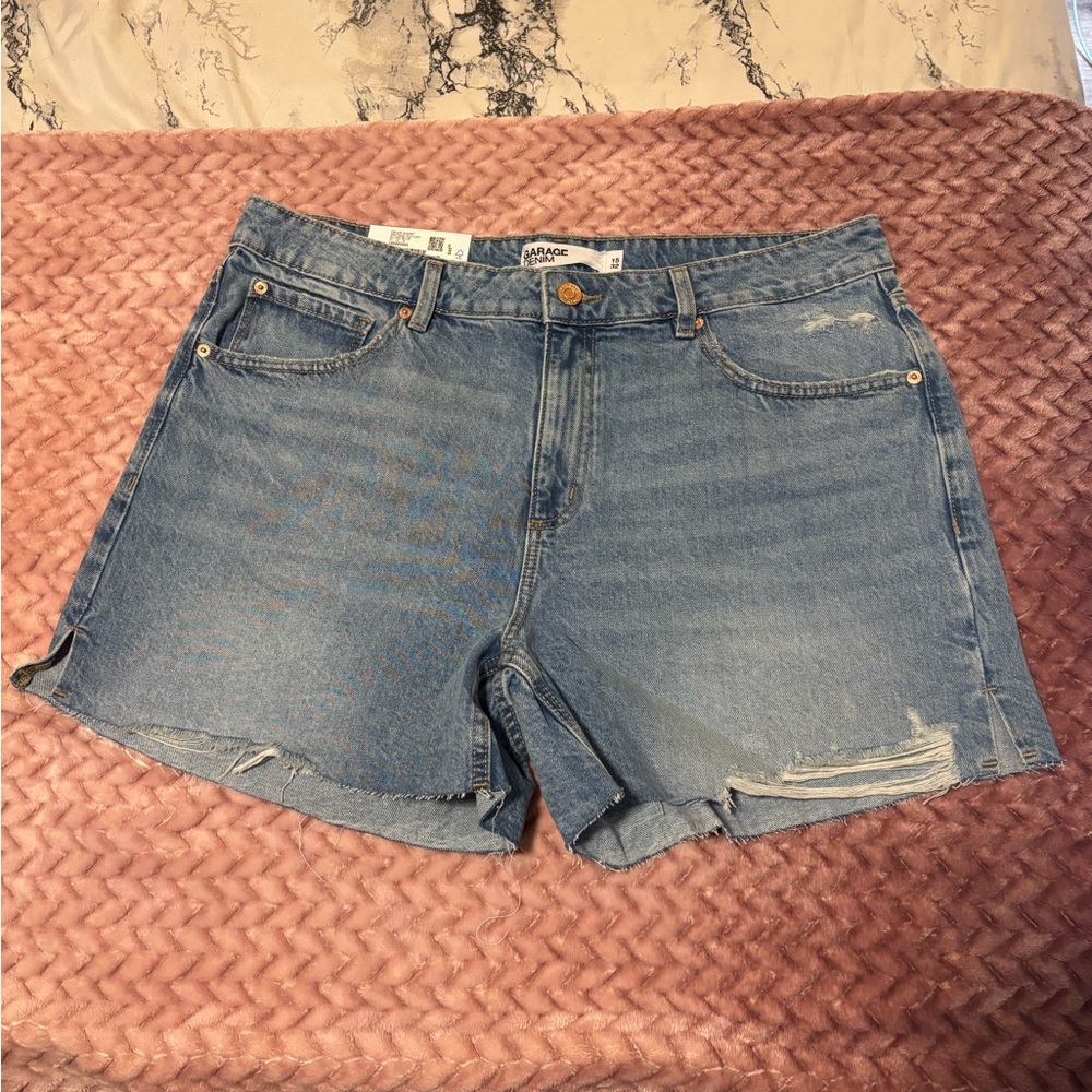 Garage NEW Women's Blue Denim Shorts